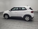 Used 2021 Hyundai Venue SE image 3