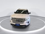 Certified 2018 Ford Explorer XLT image 4