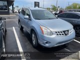 Used 2011 Nissan Rogue SV image 2