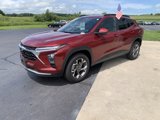 Certified 2025 Chevrolet Trax LT w/ Driver Confidence Package image 3