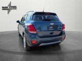 Used 2021 Chevrolet Trax LT w/ LT Convenience Package image 5