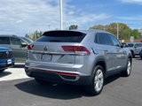 Used 2020 Volkswagen Atlas Cross Sport SEL image 3