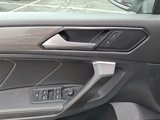 Used 2022 Volkswagen Tiguan SE image 2