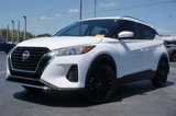 Used 2024 Nissan Kicks SV image 2