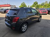 Used 2017 Chevrolet Trax LT w/ LT Convenience Package image 5