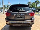 Used 2019 Nissan Pathfinder SL image 4