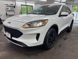 Used 2021 Ford Escape SE image 4