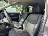 Used 2017 Nissan Rogue SV image 6