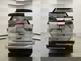 Used 2020 Nissan Rogue SV image 4
