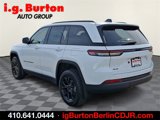 New 2025 Jeep Grand Cherokee Laredo image 3