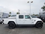 Certified 2021 Jeep Gladiator Overland image 4