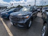 Certified 2022 Ford Explorer XLT image 3