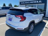 Used 2024 GMC Terrain SLT image 5