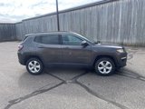 Used 2019 Jeep Compass Latitude w/ Cold Weather Group image 4