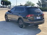 Used 2021 Volkswagen Tiguan SE w/ Panoramic Sunroof Package image 6
