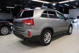 Used 2014 Kia Sorento LX image 3