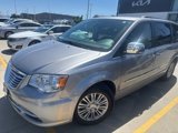 Used 2016 Chrysler Town & Country Touring-L w/ Driver Convenience Group image 2