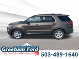 Used 2016 Ford Explorer XLT image 2