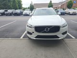 Used 2018 Volvo XC60 T5 Momentum w/ Convenience Package image 2
