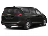 Used 2023 Chrysler Pacifica Touring-L image 2