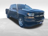 Used 2018 Chevrolet Silverado 1500 Custom w/ Custom Value Package image 3