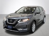 Used 2019 Nissan Rogue S image 2