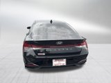 Used 2023 Hyundai Elantra SEL w/ Convenience Package image 4