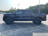 Used 2022 Chevrolet Silverado 1500 Custom image 3