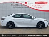 Used 2024 Toyota Camry SE image 3