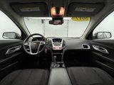Used 2017 Chevrolet Equinox LT image 2