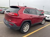 Used 2016 Jeep Cherokee Latitude image 4