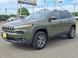 Used 2018 Jeep Cherokee Latitude Plus w/ Comfort/Convenience Group image 3