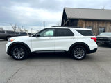 Used 2022 Ford Explorer XLT w/ Equipment Group 202A image 3