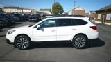 Used 2017 Subaru Outback 3.6R Limited image 2