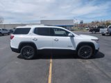 Used 2018 GMC Acadia SLT image 4