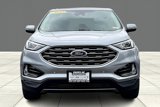 Used 2022 Ford Edge Titanium image 3