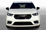New 2025 Chrysler Pacifica Select image 4