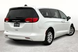 Used 2022 Chrysler Voyager LX image 2