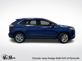 Used 2020 Ford Edge Titanium image 2