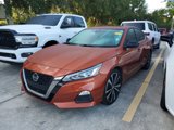 Used 2020 Nissan Altima 2.5 SR w/ Premium Package image 2