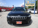 Used 2019 Jeep Cherokee Latitude Plus image 2
