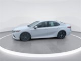 Used 2019 Toyota Camry SE image 3