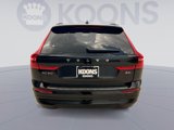 Certified 2022 Volvo XC60 B5 Momentum w/ Climate Package image 5