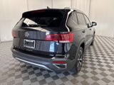 Used 2022 Volkswagen Taos SE image 5