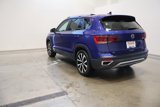 Used 2022 Volkswagen Taos SE w/ Panoramic Sunroof Package image 5
