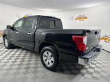 Used 2017 Nissan Titan SV image 3