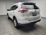 Used 2016 Nissan Rogue SV image 6