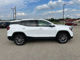 Used 2024 GMC Terrain SLT image 5