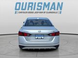 Used 2023 Nissan Altima 2.5 SV image 4