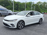 Used 2025 Volkswagen Jetta SEL image 3